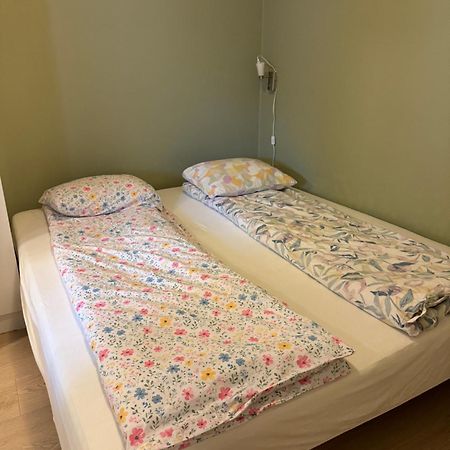 Sentralt Leilighet Alesund Bagian luar foto